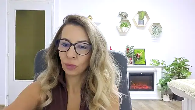 SukyGirl's cam snapshot