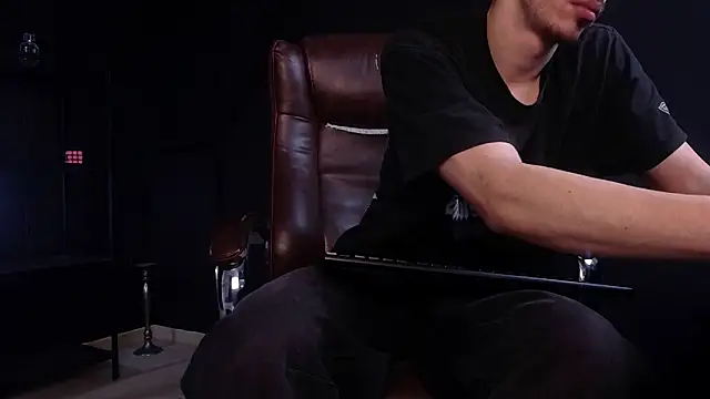 KaydenDrew live sex cam