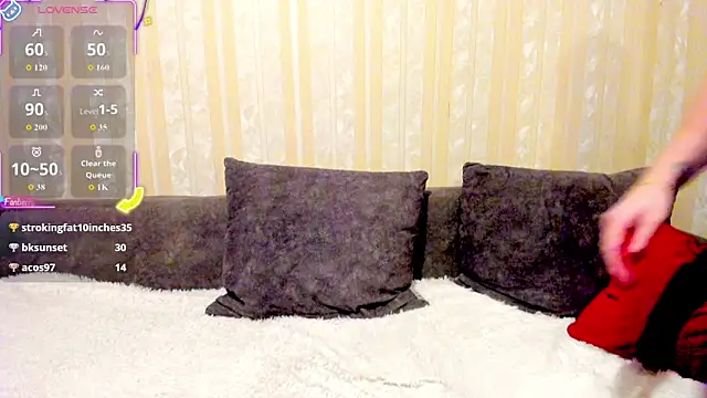 Sweet_pussynikol live sex cam