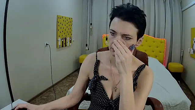 AvaSaturnian's cam snapshot