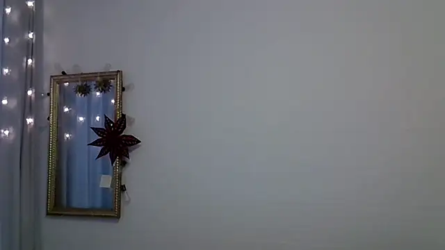 SweetCherry27's cam snapshot