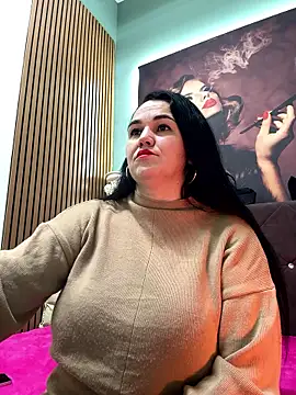 VickyDivinee live sex cam