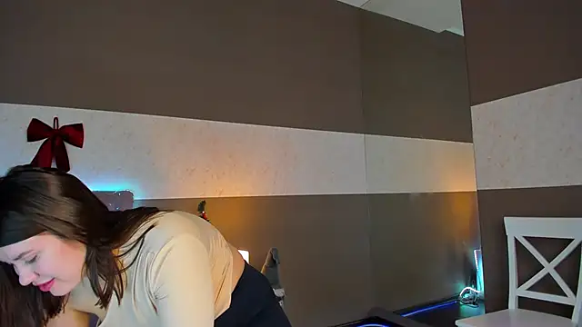 NikkiBustt's cam snapshot