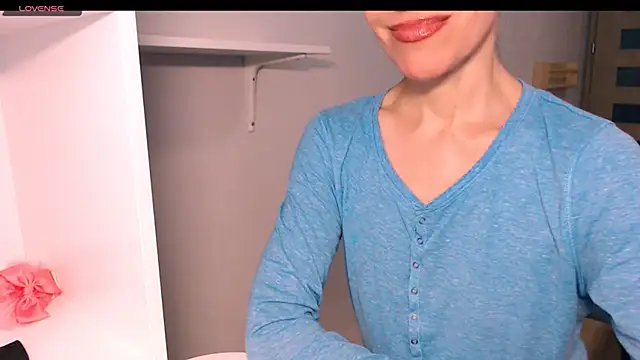 Pepper_mur's cam snapshot