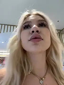 Kiss_Aurora_'s cam snapshot