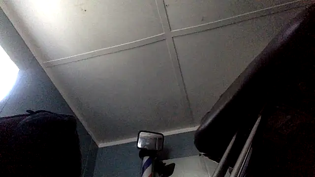 sexyhotstud12 live sex cam