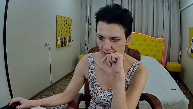 AvaSaturnian's cam snapshot