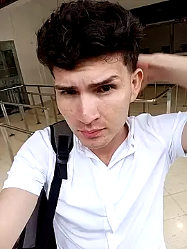 camilo_model live sex cam