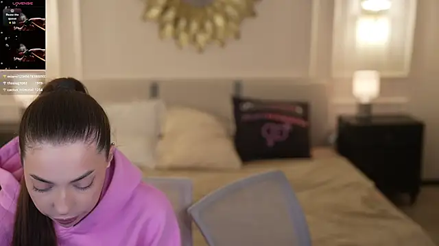 Kate054 live sex cam