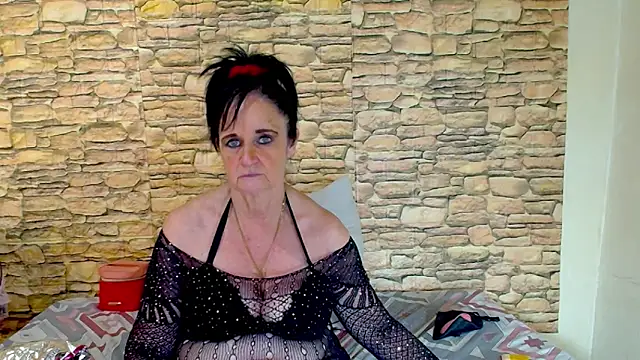 LuciousGrace's cam snapshot