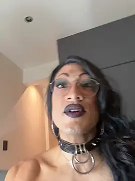 Lia_Jones77 live sex cam