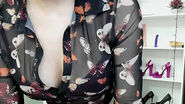 Meagn_Extasy's cam snapshot