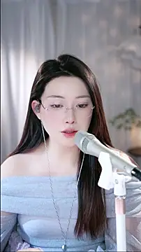 Dou-Dou-er's cam snapshot