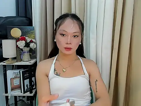 Ur_fav_bhellatrix's cam snapshot