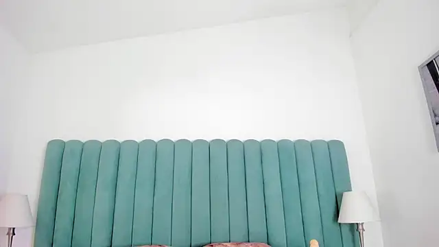 FrancescaSkuirt's cam snapshot