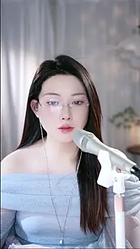 Dou-Dou-er's cam snapshot