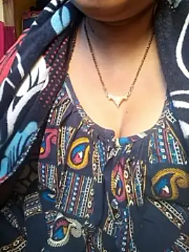 Romance_Aliya's cam snapshot