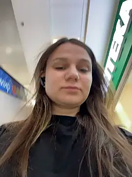 Niki_Hug live sex cam