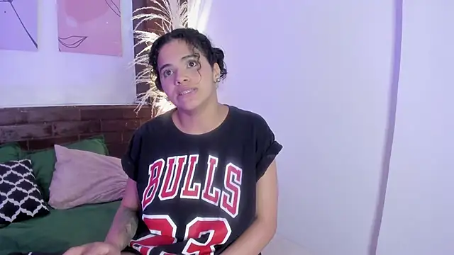 ATENA_JB live sex cam