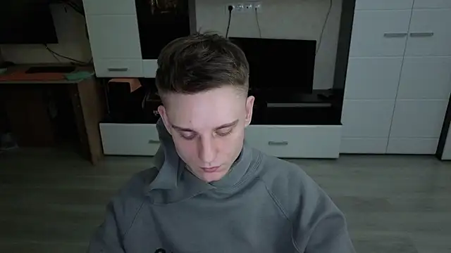 angryzan live sex cam