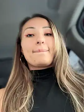 Wonder_Kari live sex cam