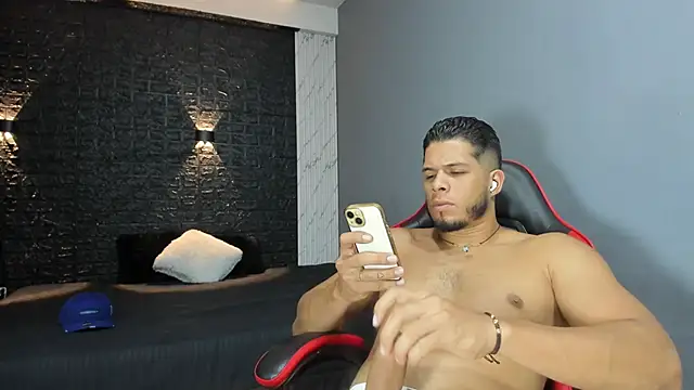 taurus_boy1 live sex cam