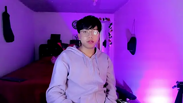 AnggelONfiree live sex cam