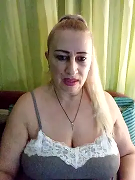 Esenia505's cam snapshot