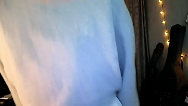 CutieAnny's cam snapshot