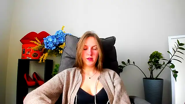 Nesie-Stoun's cam snapshot