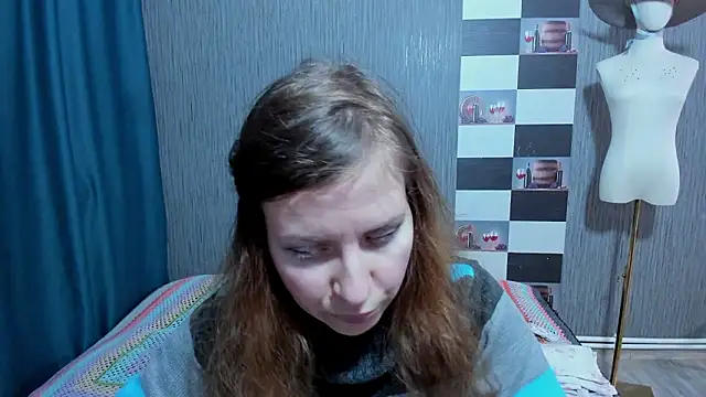 pa1e_pr1ncess's cam snapshot