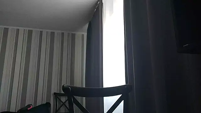 EdithManning's cam snapshot