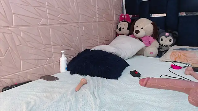 Aleska128's cam snapshot