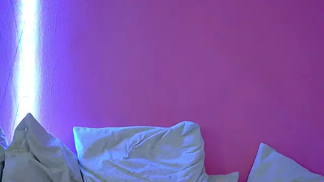 Sia_a's cam snapshot