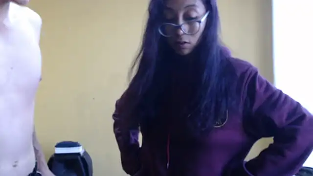 Violet_And_Smith's cam snapshot