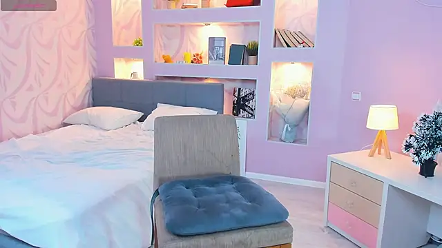 FloraDobb live sex cam