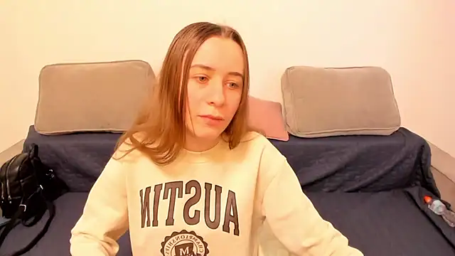 alisaakiss's cam snapshot