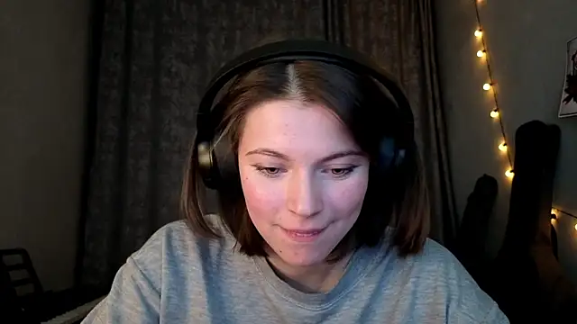 CutieAnny's cam snapshot