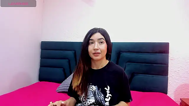 VictoriaRouge_'s cam snapshot