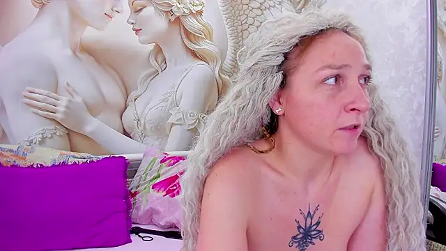 Gerald_and_Kristy live sex cam