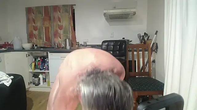 Andypie6 live sex cam