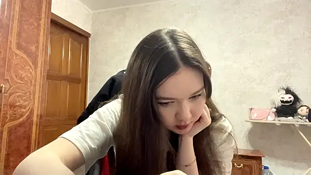 CrunchBerries's cam snapshot