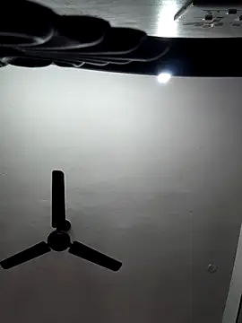 Tamil-Meenu12's cam snapshot