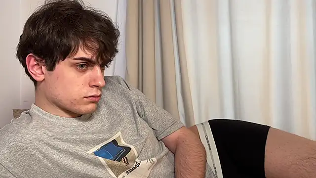 Er1c_Reeves's cam snapshot