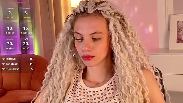 mia_silkk's cam snapshot