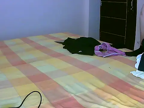 Punjab_kudi's cam snapshot