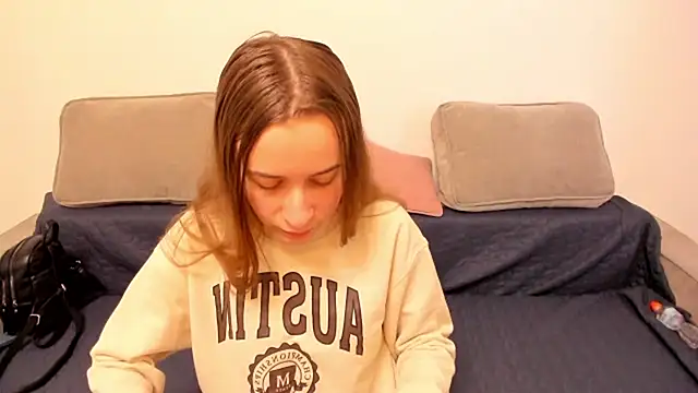 alisaakiss's cam snapshot