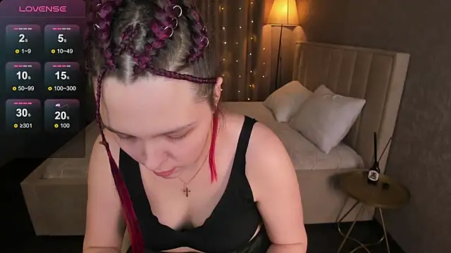 Monica__Queen's cam snapshot