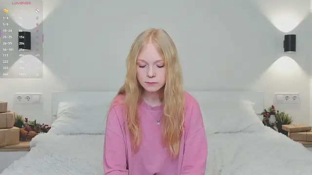 GhisllaineWestler's cam snapshot