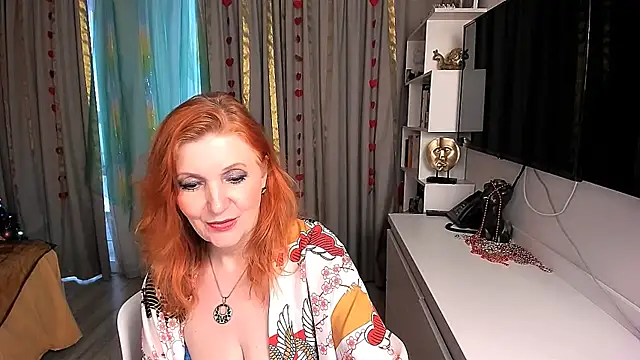 Almaz-Fire-Fox-One live sex cam